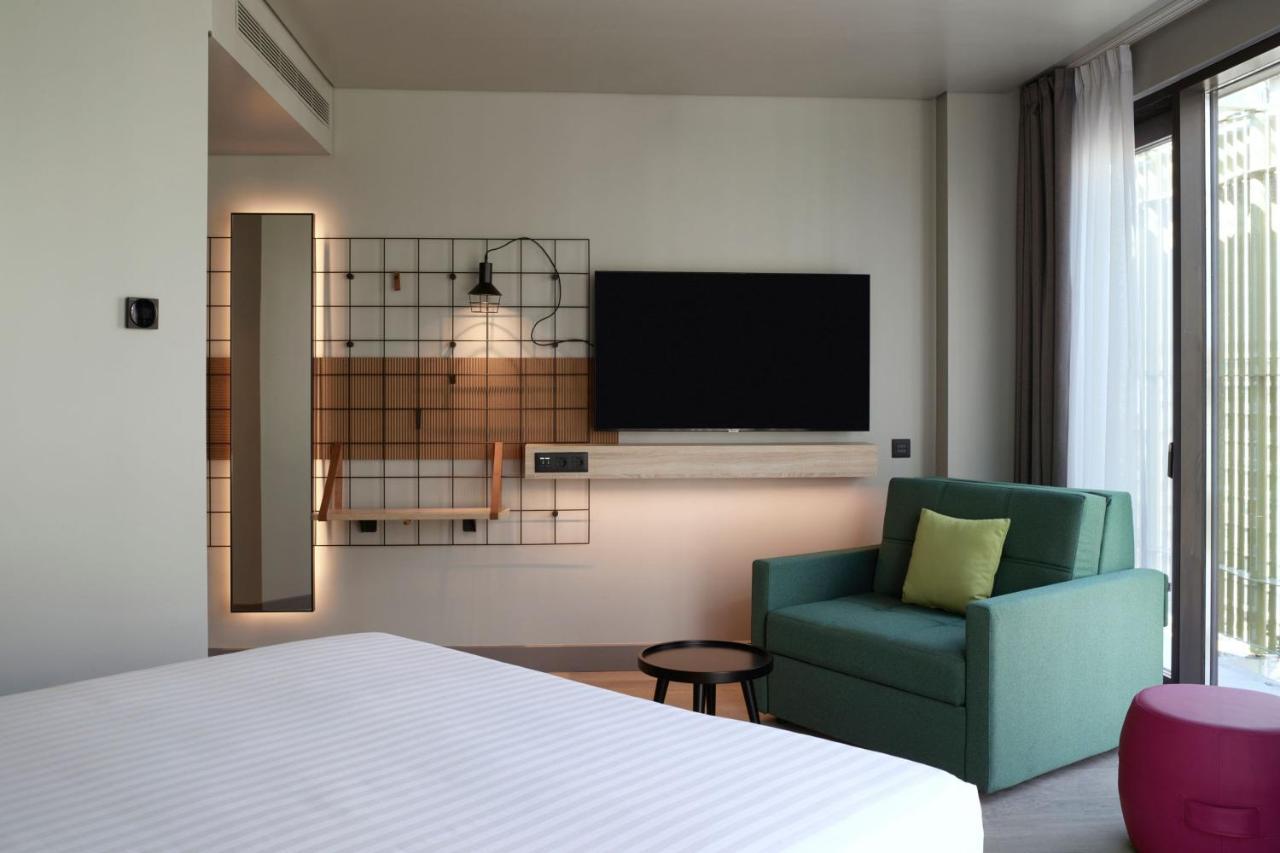 Moxy Athens City Atenas Exterior foto
