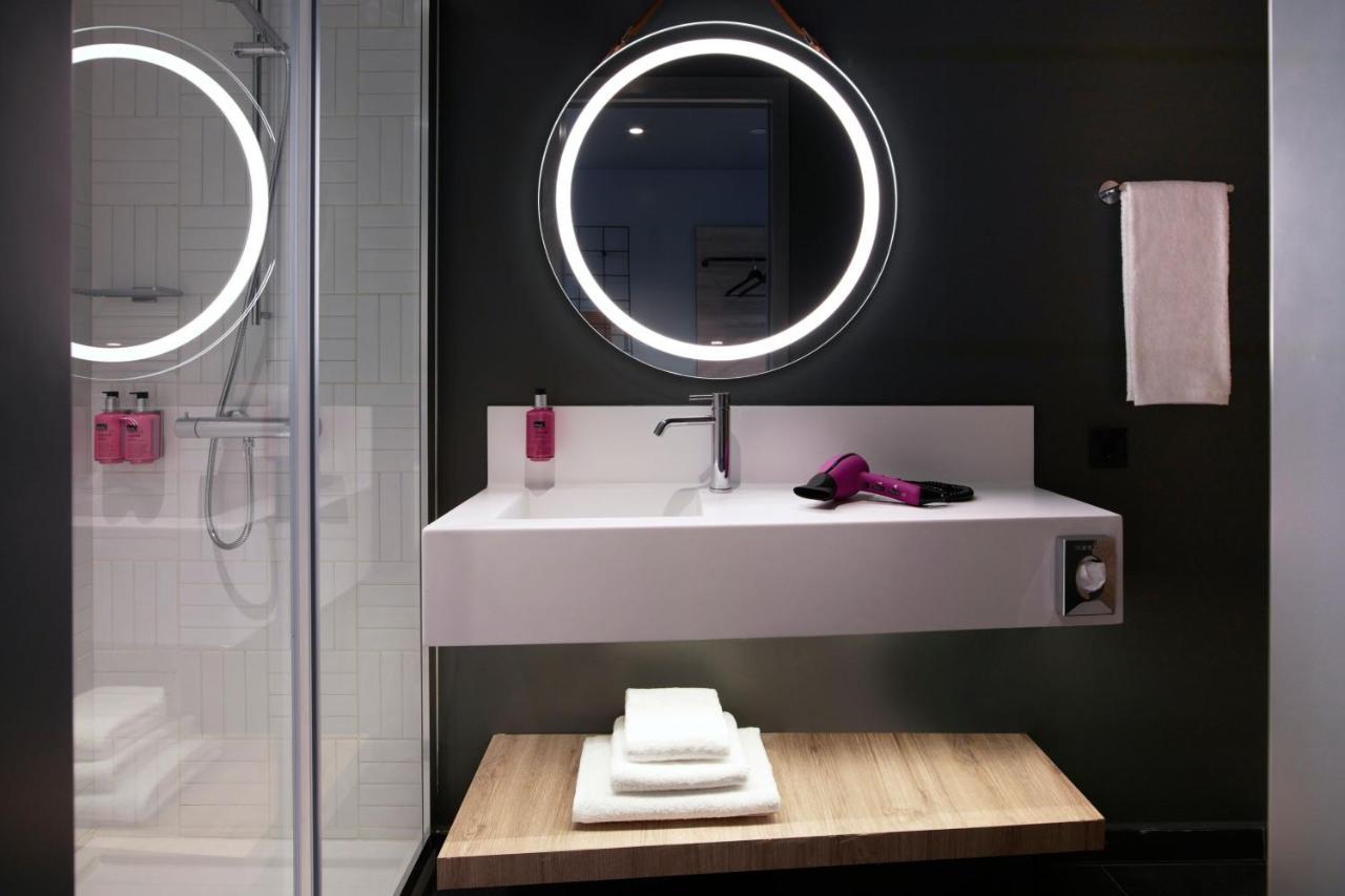 Moxy Athens City Atenas Exterior foto