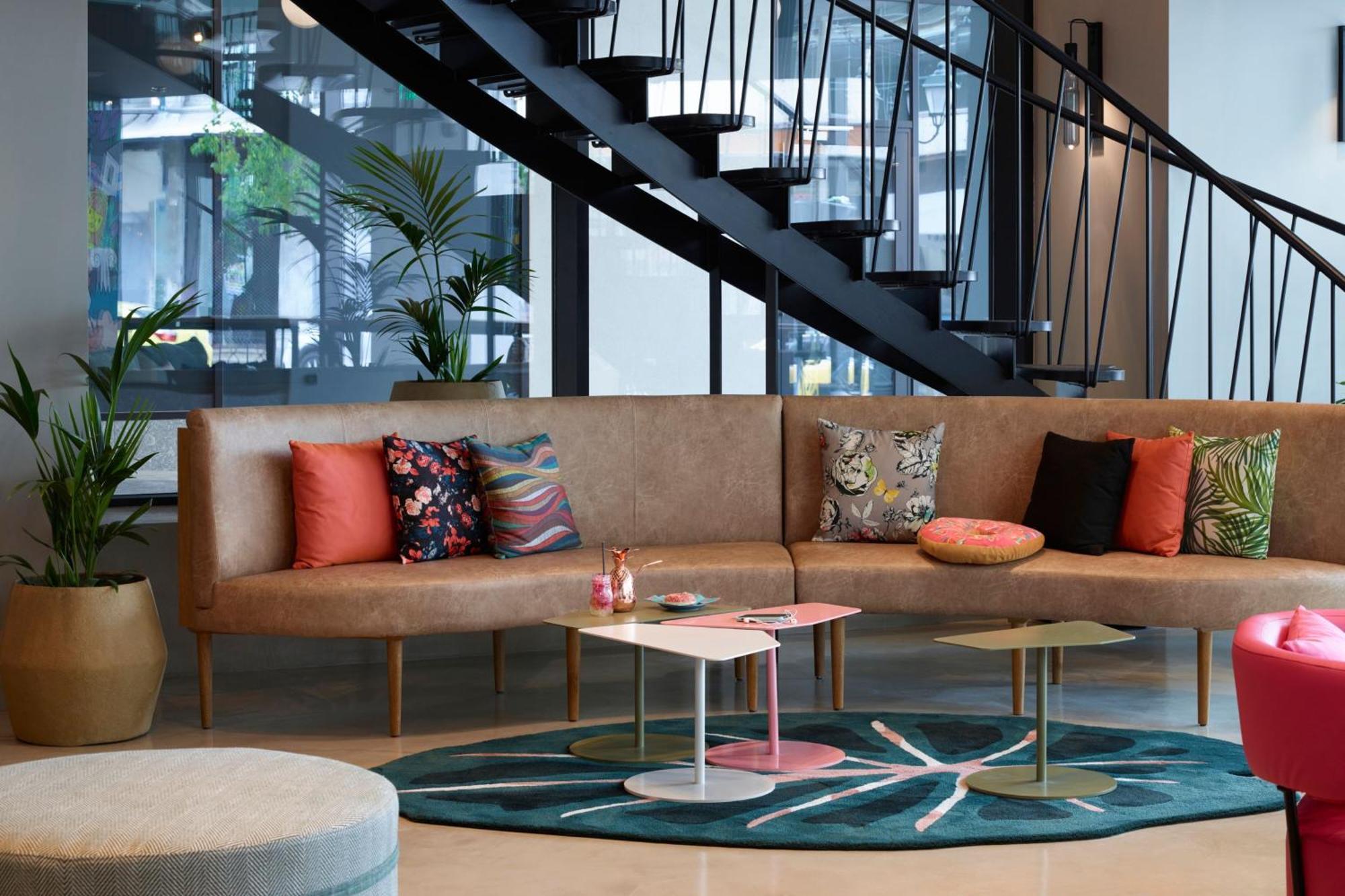 Moxy Athens City Atenas Exterior foto