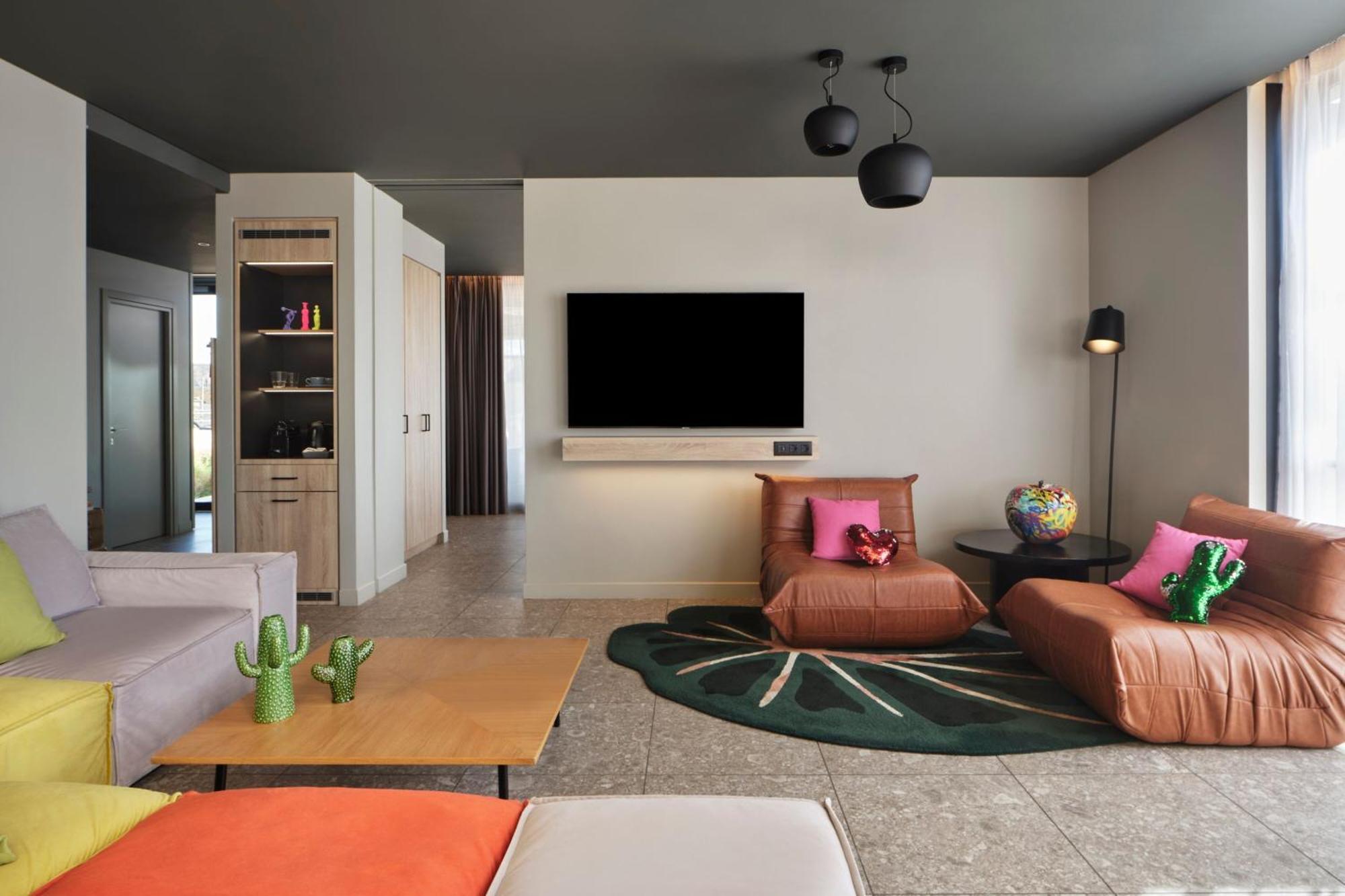 Moxy Athens City Atenas Exterior foto